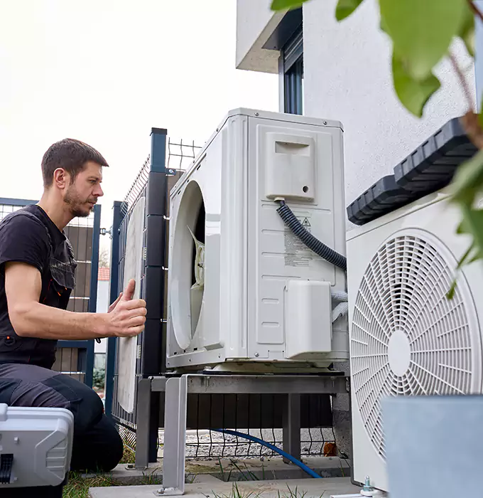 Why Fort Worth, TX Homeowners Choose Fort Worth HVAC Pro for AC Condenser Repair?